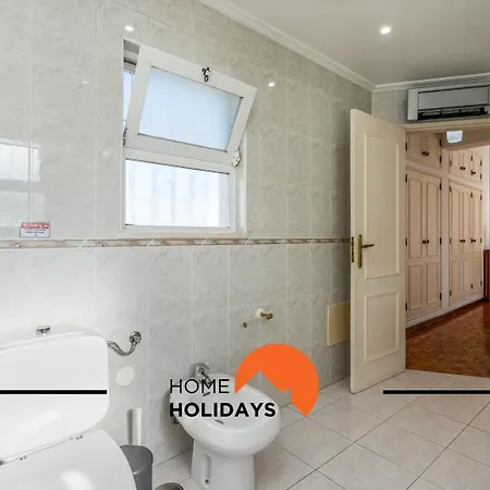 #278 Fonte Dos Leoes By Holidays Vila *